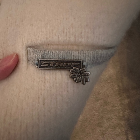 Stapf Austria Women's 100% Wool Button Sweater Size 34 - Picture 3 of 8